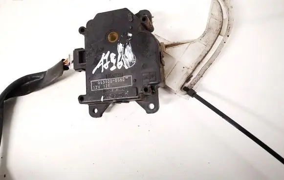 Toyota Corolla Verso E121 Air flap motor/actuator 0638000560 063800-0560