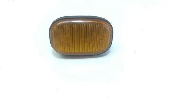 Toyota Picnic Front fender indicator light 013047