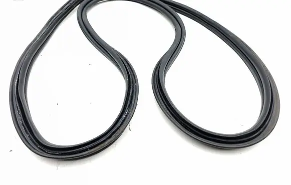 Peugeot 308 Trunk rubber seal (body) 
