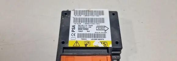 Peugeot 1007 Airbag control unit/module 9656700980