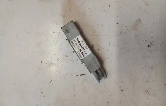 Volvo V70 Airbag deployment crash/impact sensor 9452777 231003 005101