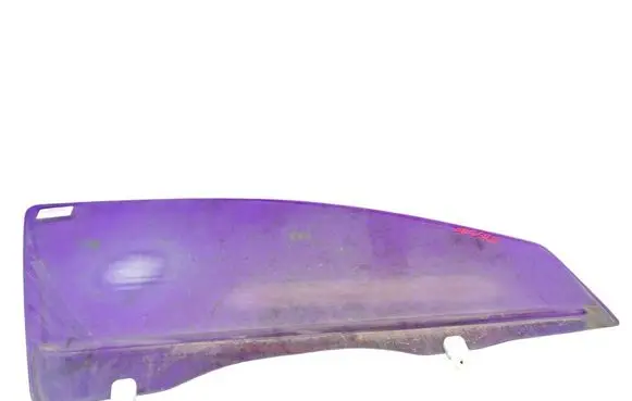 Mitsubishi Lancer VIII Front door window glass four-door 