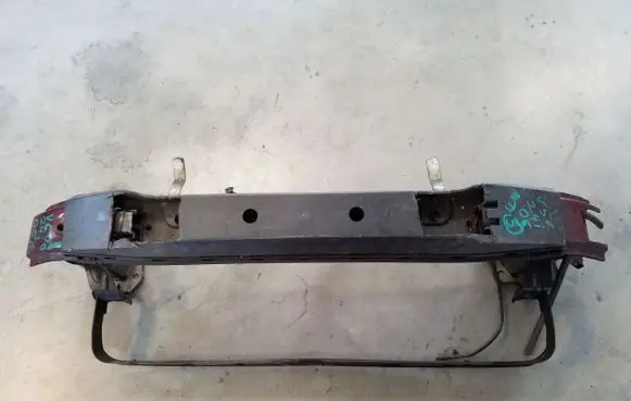 Volvo V50 Front bumper cross member 30655876