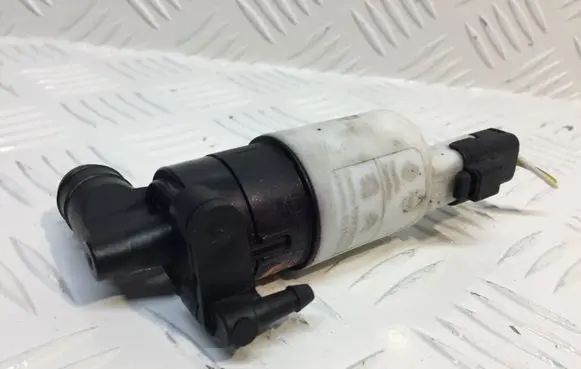 Peugeot 607 Windscreen/windshield washer pump 9641553980