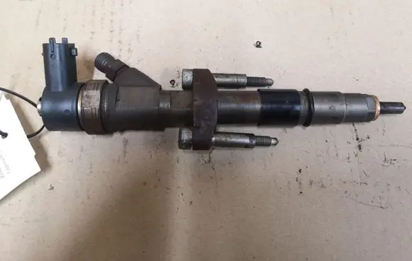 Renault Laguna II Fuel injector 0445110084
