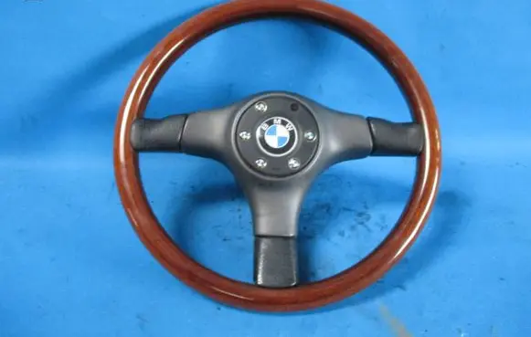 BMW 7 E32 Steering wheel