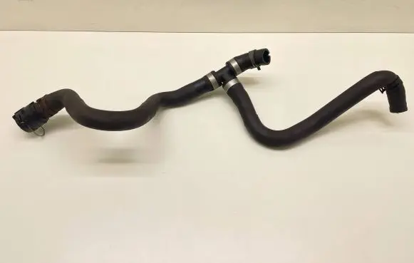 Volkswagen Tiguan Engine coolant pipe/hose 5C0121087D