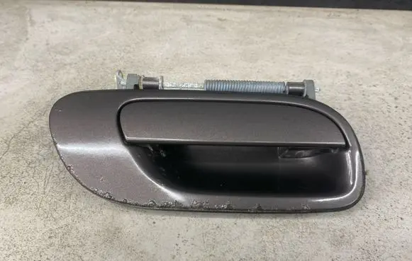 Volvo XC70 Front door exterior handle Z410