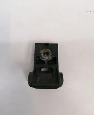 Radiator support slam panel bracket