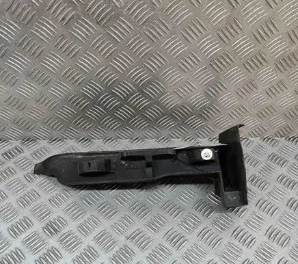 Fender end trim