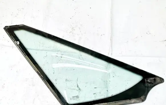 Renault Espace III Front triangle window/glass 