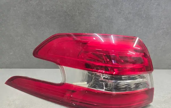 Peugeot 308 Rear/tail lights 9678093980
