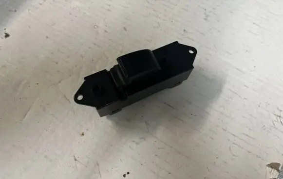 Mitsubishi Lancer X Electric window control switch 8608A066