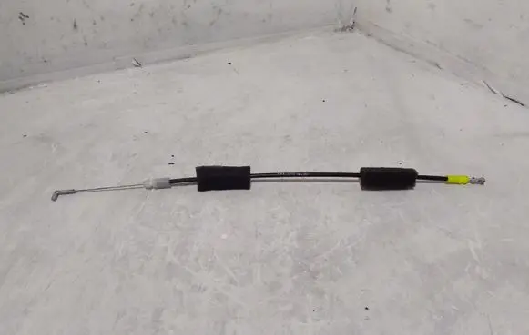 Honda CR-V Rear door cable line 