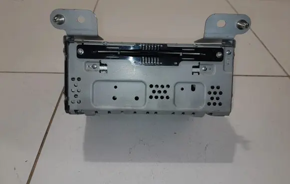 Ford S-MAX Radio/CD/DVD/GPS head unit 10R048384 EM2T19C107AF