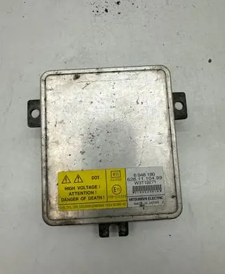 Volvo XC60 Xenon control unit/module 6948180 W3T13271 6261110499