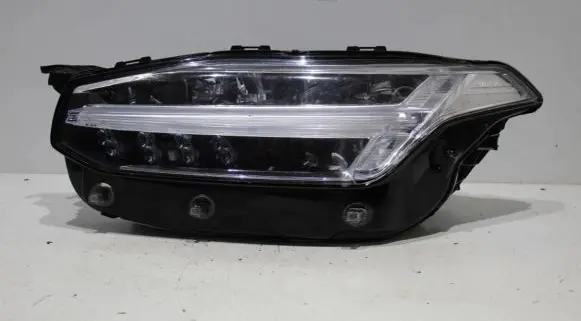 Volvo XC90 Headlight/headlamp 32228296 89912603