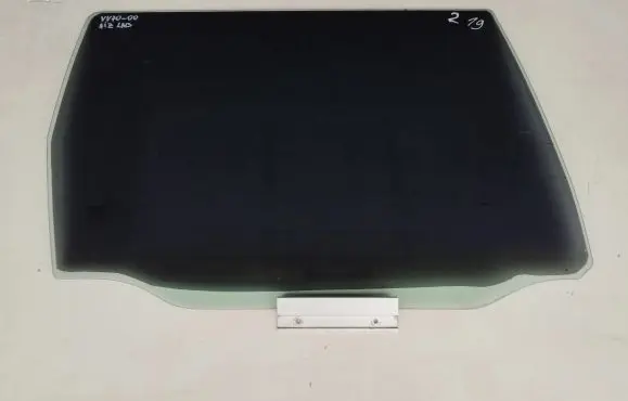 Volvo V70 Rear door window glass 43R001105
