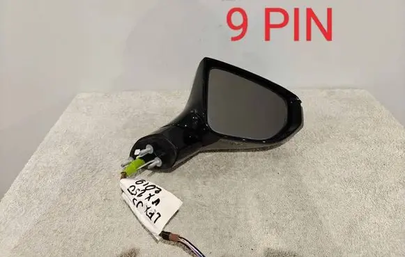 Lexus UX Front door electric wing mirror E13049704