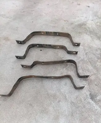 Dodge Durango III Fuel tank mounting bracket 