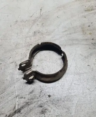 Mercedes-Benz E W212 Muffler pipe connector clamp A0009958902