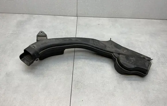 Nissan Qashqai Air intake duct part 4ED0B