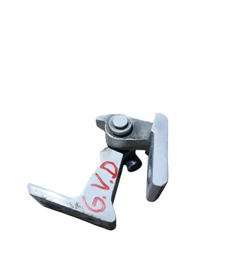 Skoda Octavia Mk3 (5E) Rear door upper hinge 8K0831402E