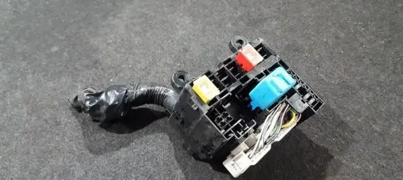 Mazda 323 Fuse box set 72543033 7254-3033
