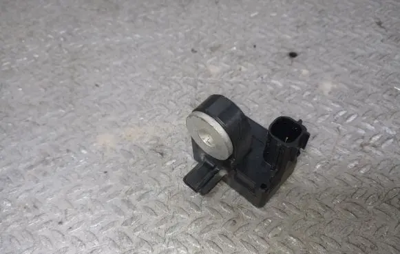 Mazda CX-7 Airbag deployment crash/impact sensor GP9A57KC0