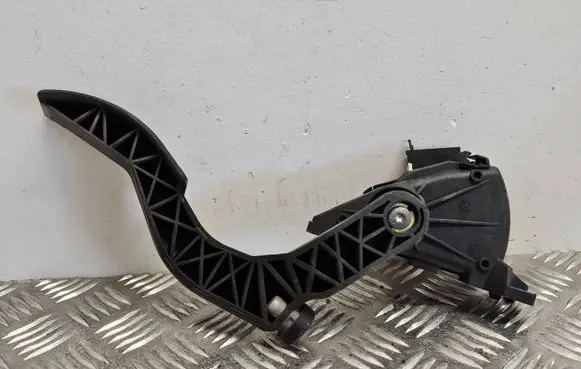 Audi A4 S4 B6 8E 8H Accelerator throttle pedal 8E1723523C 6PV00837500