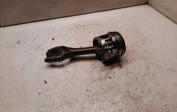 Volkswagen Sharan Piston with connecting rod 045C