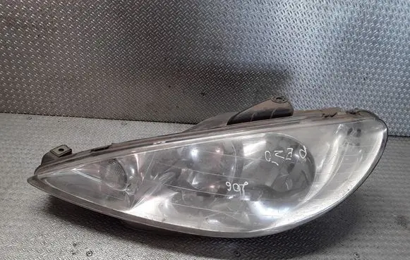 Peugeot 206 Headlight/headlamp 89000521