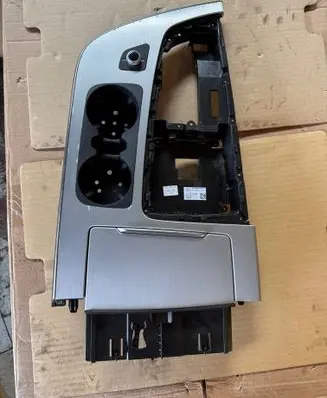 Audi SQ7 (B) pillar trim (bottom) 4M1864241ADntj