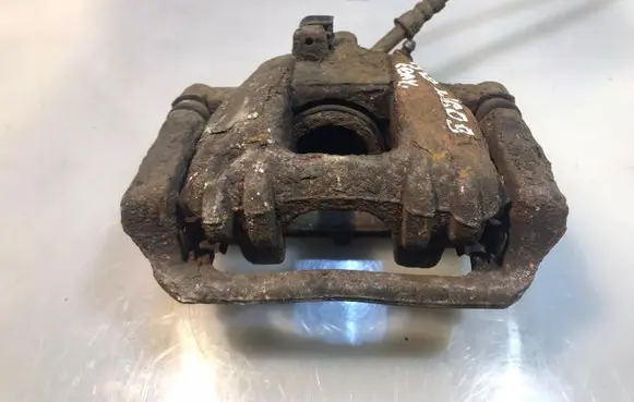 Mercedes-Benz Sprinter W906 Rear brake caliper