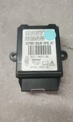 Ford Mondeo MK IV Light module LCM 7S7113K031BE
