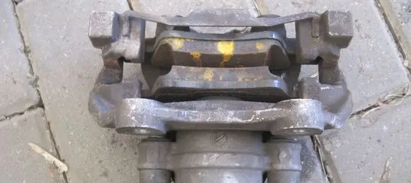 Mercedes-Benz E W212 Rear brake caliper