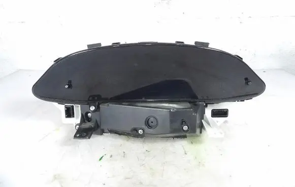 Toyota Yaris Speedometer (instrument cluster) 838000D660D
