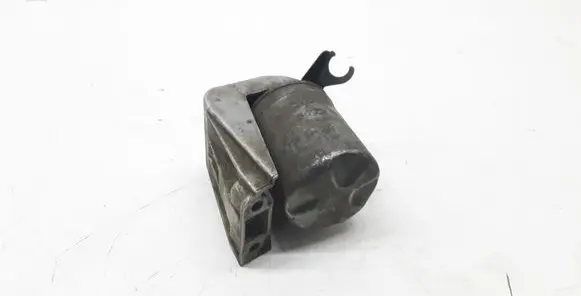 Mercedes-Benz C W202 Fuel filter bracket/mount holder 6040920008