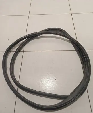 Mazda 3 III Front door rubber seal Nocode