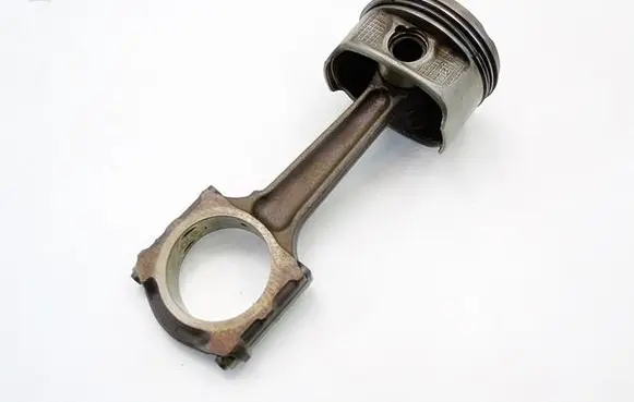 Citroen C5 Aircross Piston with connecting rod XFVTZK