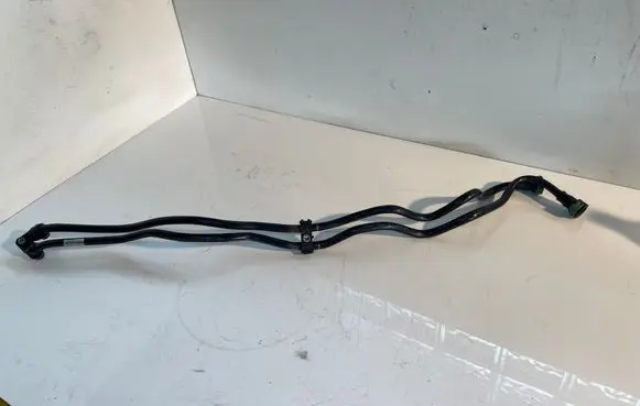 BMW X1 E84 Gearbox oil cooler pipe/hose 7611991