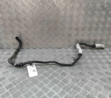 Volvo XC90 Engine coolant pipe/hose 32263990 31368149