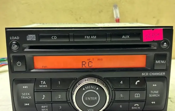 Nissan Qashqai Radio/CD/DVD/GPS head unit 28184JD45A PN3000FA