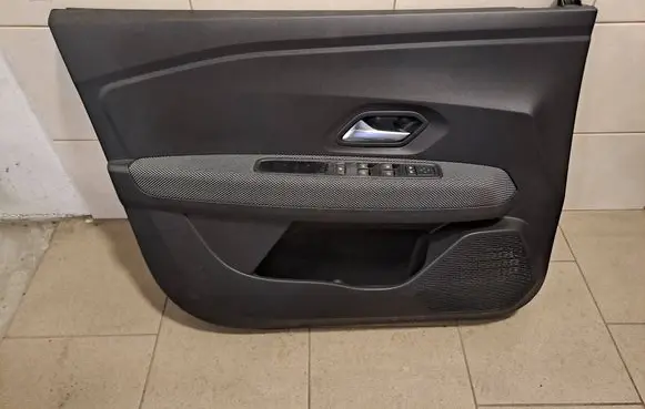 Dacia Sandero III Front door card panel trim 809018373R
