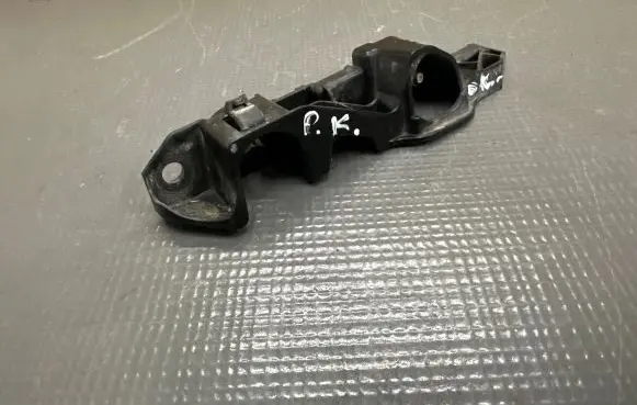 Opel Insignia B Front bumper mounting bracket 39145051 366947856