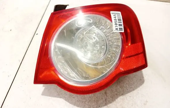 Rear/tail lights