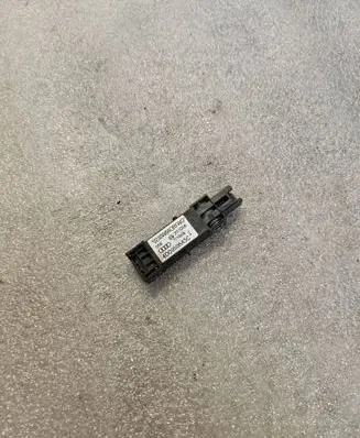Audi A8 S8 D2 4D Airbag deployment crash/impact sensor 4d0959643c 261098 4D0959643C
