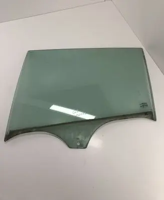 Renault Laguna III Rear door window glass