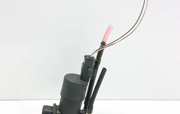 Renault Vel Satis Windscreen/windshield washer pump 8200194414