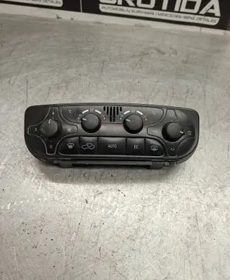 Mercedes-Benz C W203 Climate control unit A2038300785 9140010479